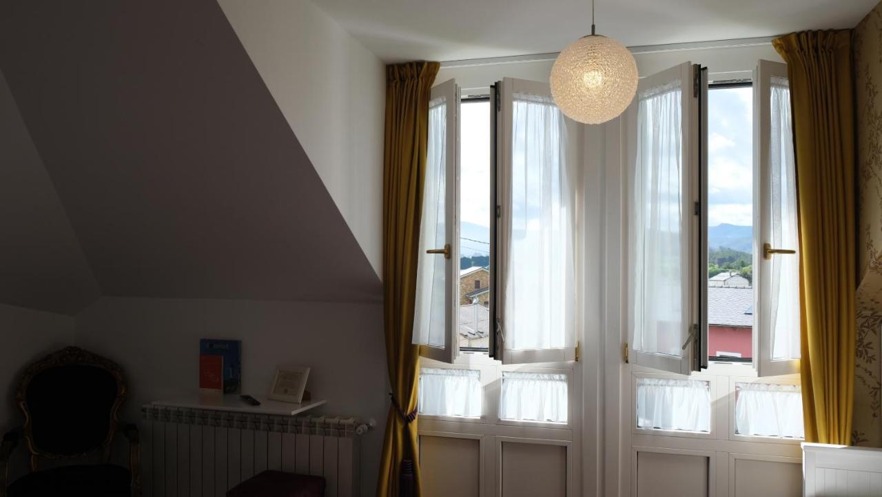 Busto Hotel La Casa De Las Camelias מראה חיצוני תמונה